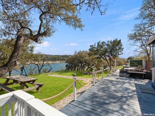 528 Rimrock Pass Property Photo 1