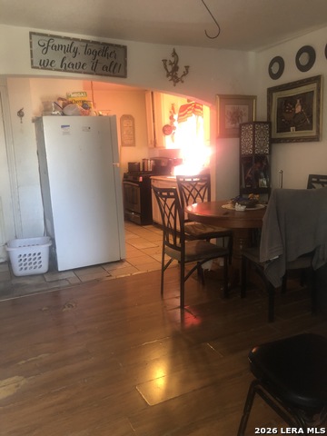 454 Blue Bonnet Property Photo 5