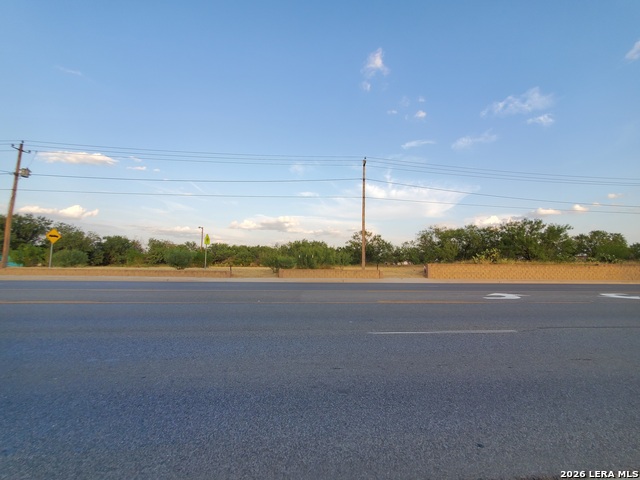 1501 1st Property Photo 8