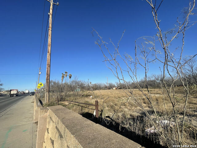 1501 1st Property Photo 17
