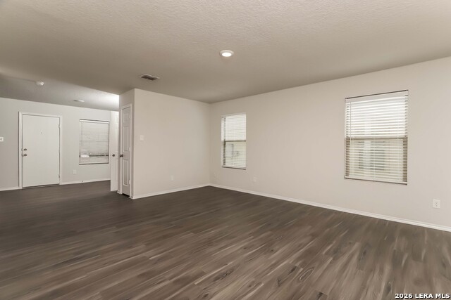 5523 Degan Way Property Photo 8
