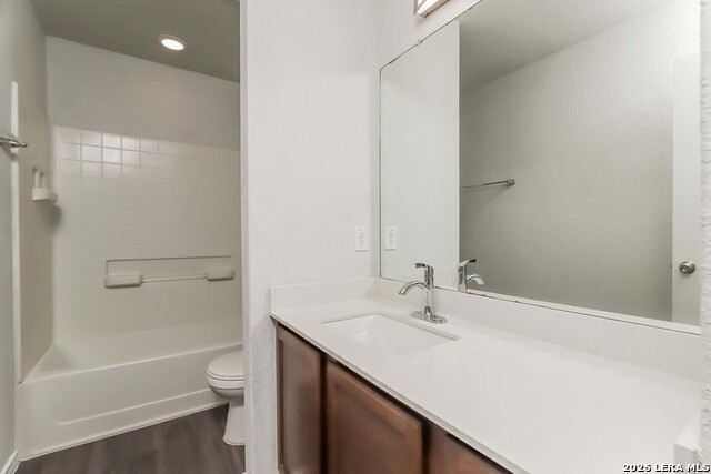 5523 Degan Way Property Photo 13