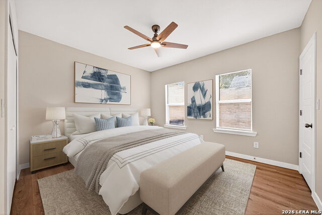 631 E Mistletoe Property Photo 11