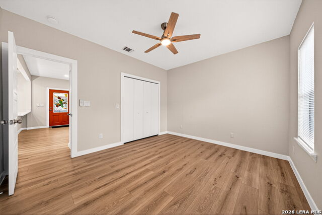 631 E Mistletoe Property Photo 13