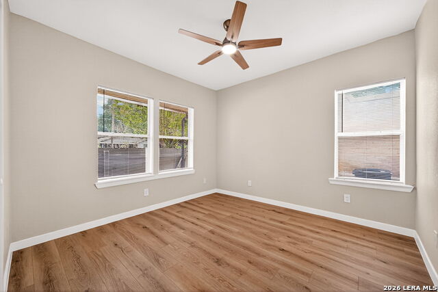 631 E Mistletoe Property Photo 19