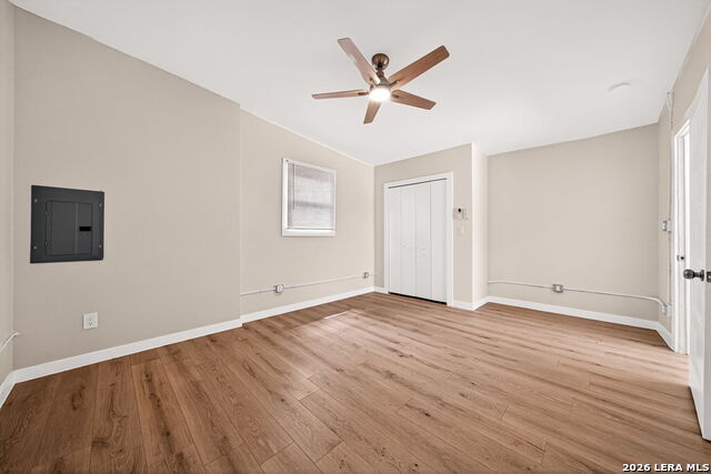 631 E Mistletoe Property Photo 27