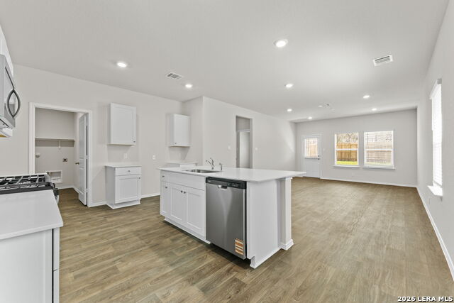 211 Lucy Landing Property Photo 6