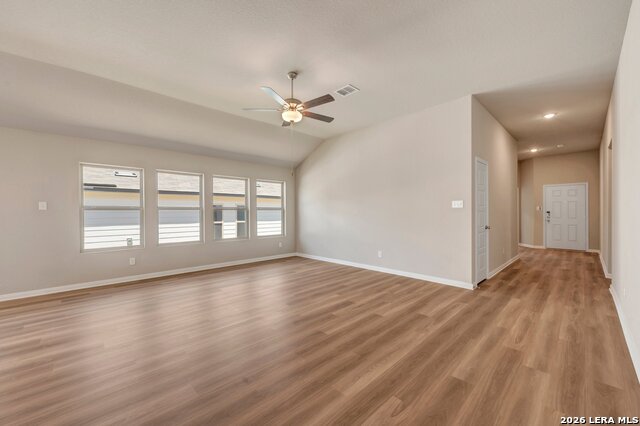 1013 Eagle Crossing Property Photo 11