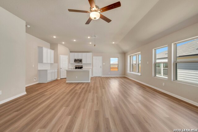 1013 Eagle Crossing Property Photo 13