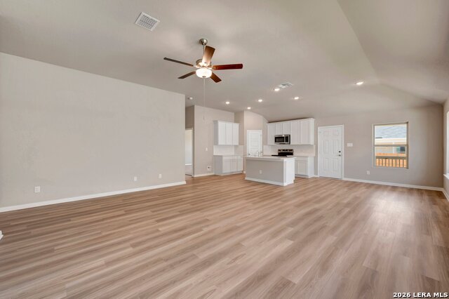 1013 Eagle Crossing Property Photo 16