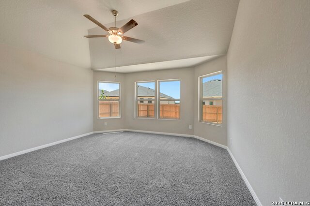 1013 Eagle Crossing Property Photo 23