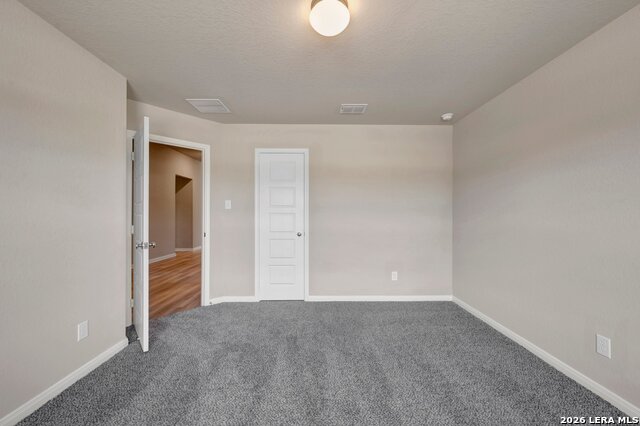 1013 Eagle Crossing Property Photo 28