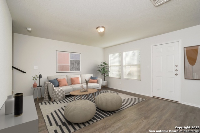 3811 Somers Crest Property Photo 5