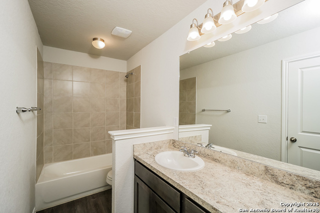 3811 Somers Crest Property Photo 10