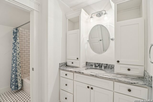 115 & 113 E Evergreen Property Photo 28