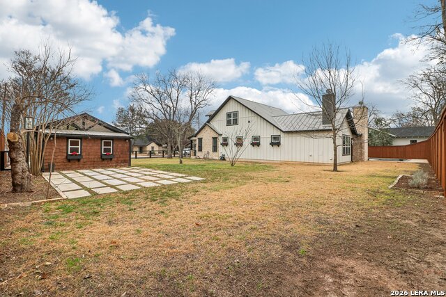 115 & 113 E Evergreen Property Photo 39