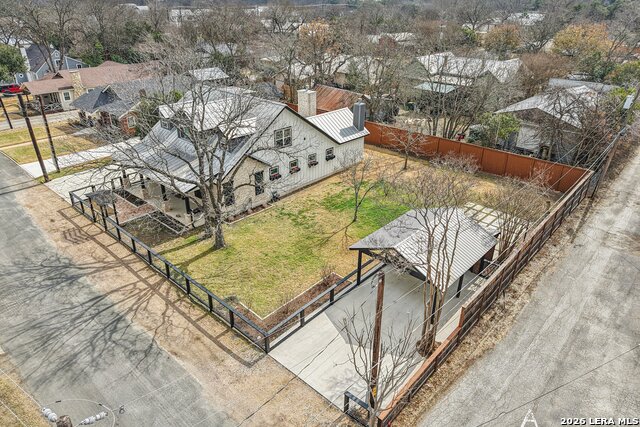 115 & 113 E Evergreen Property Photo 46