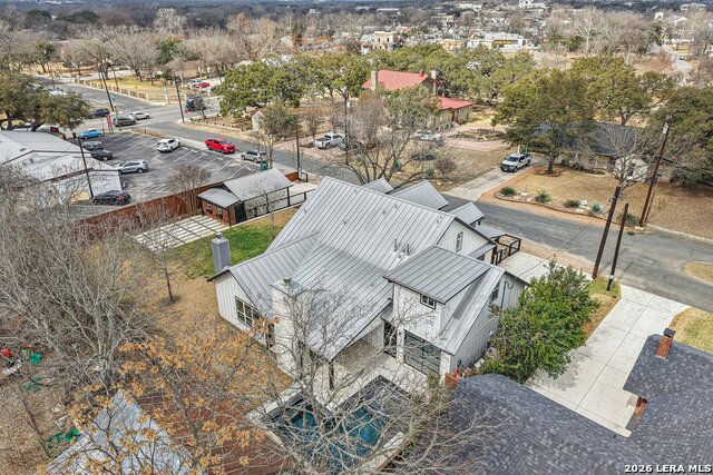 115 & 113 E Evergreen Property Photo 56
