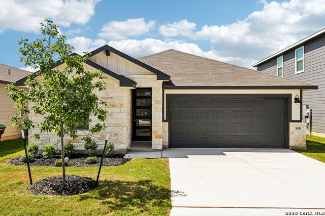 858 Shatterhand Blvd Property Photo 1
