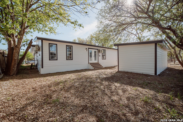 115 Huxley Dr Property Photo 16