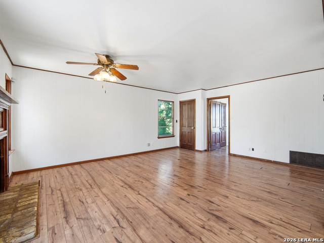 300 Avenue M Property Photo 13