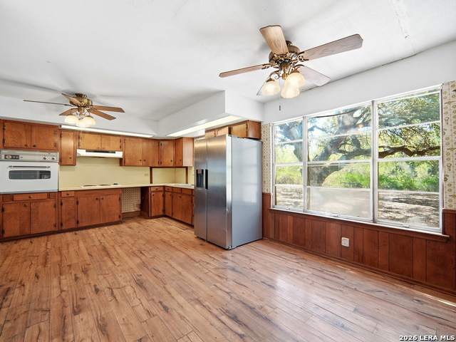 300 Avenue M Property Photo 14