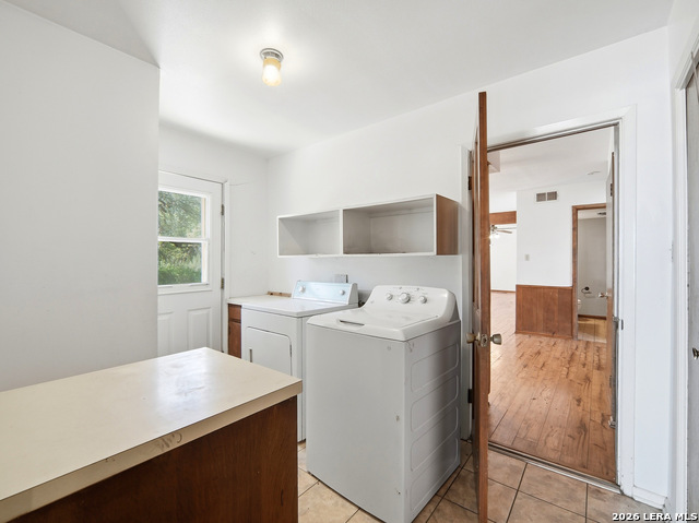 300 Avenue M Property Photo 30