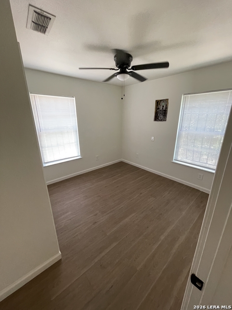 5547 Stonybrook Property Photo 10