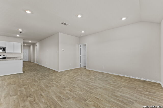 747 Prince Albert Property Photo 20