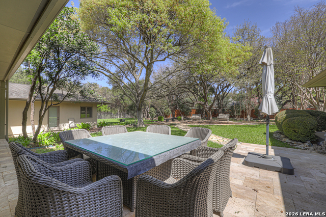 8 Trophy Property Photo 29