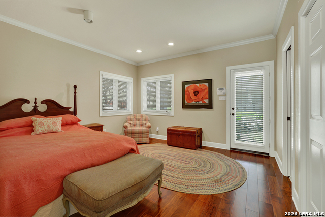 8 Trophy Property Photo 34