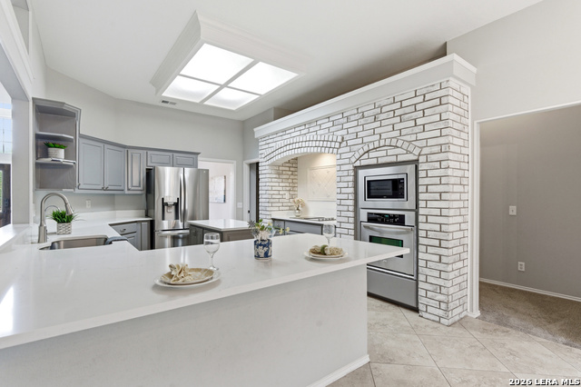 510 Chardonnet Property Photo 7