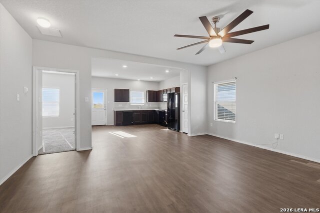 5706 Cicada Property Photo 5