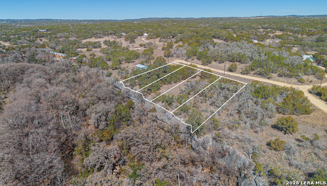 1076 Blue Bonnet Hill Property Photo 19