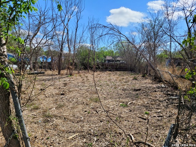 1514 Ash St Property Photo 4