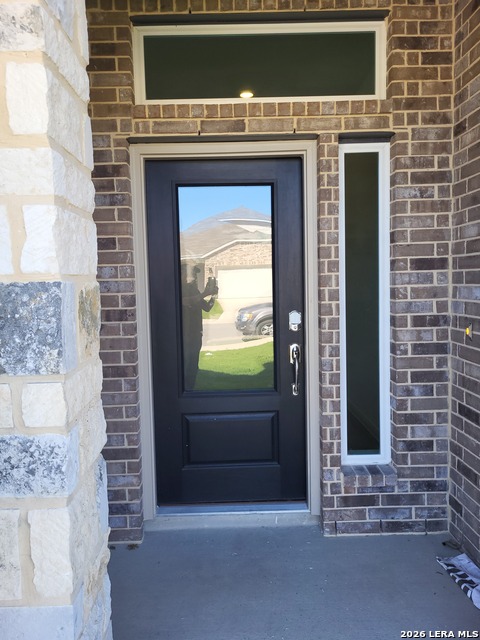 1233 Fox Wing Way Property Photo 2
