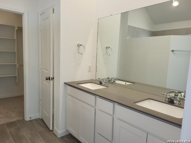 1233 Fox Wing Way Property Photo 13