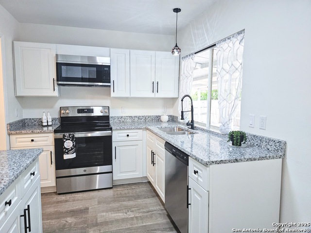 6606 Lake Glen Property Photo 2