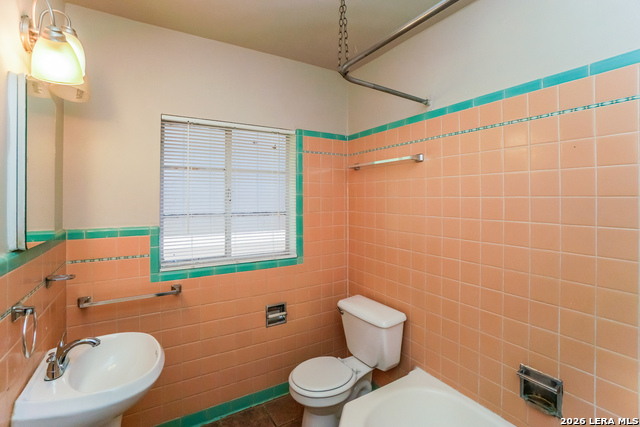 235 Natalen Property Photo 10