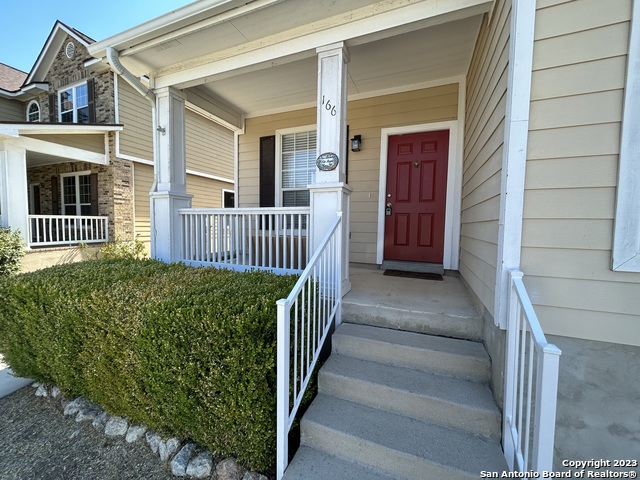 166 Red Hawk Rdg Property Photo 4