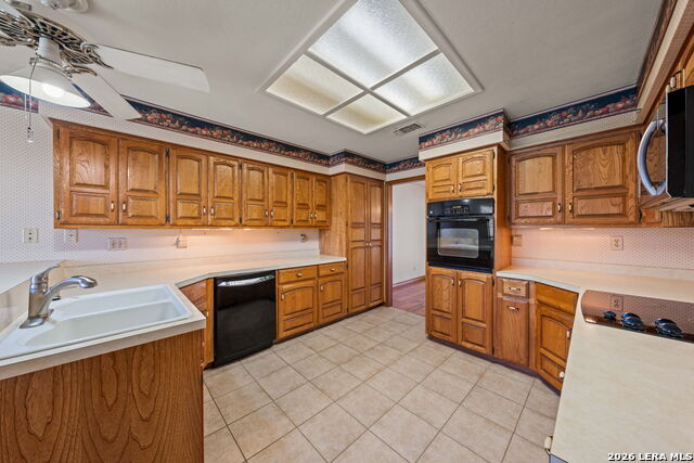 162 Oak Wood Rd Property Photo 12