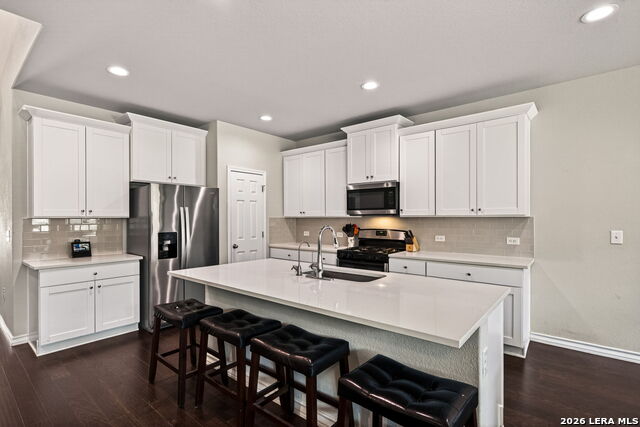 21022 Chestnut Property Photo 6
