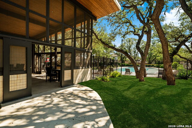 21022 Chestnut Property Photo 34