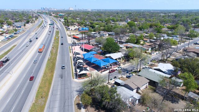5602 S Interstate 35 Property Photo 13