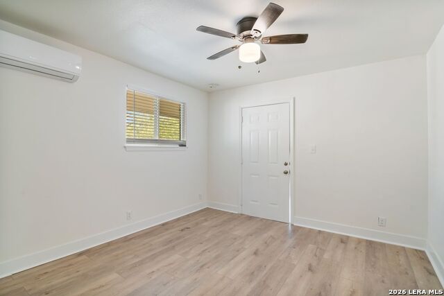 166 El Monte Property Photo 10
