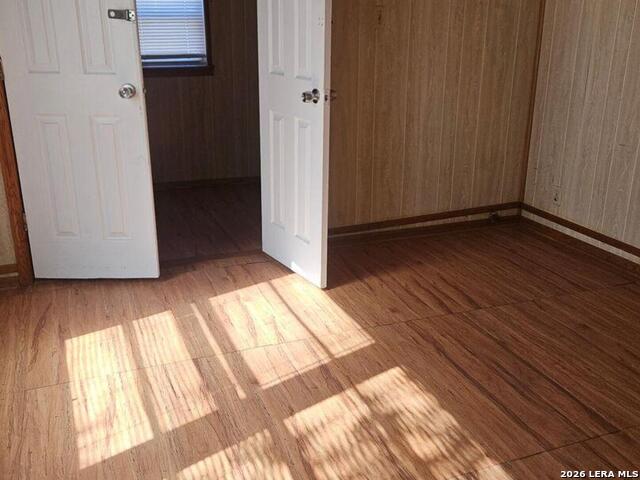 118 W Vestal Property Photo 6