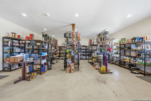16675 Highway 140 Property Photo 6