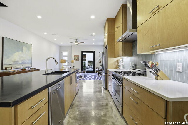 130 Clay Property Photo 15