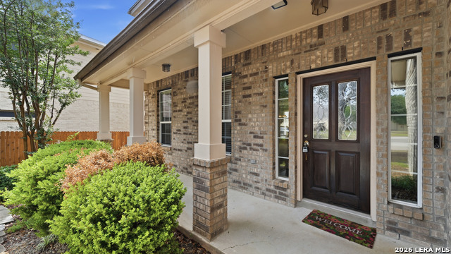 305 Hazeltine Way Property Photo 3