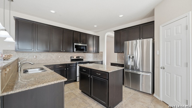 305 Hazeltine Way Property Photo 15